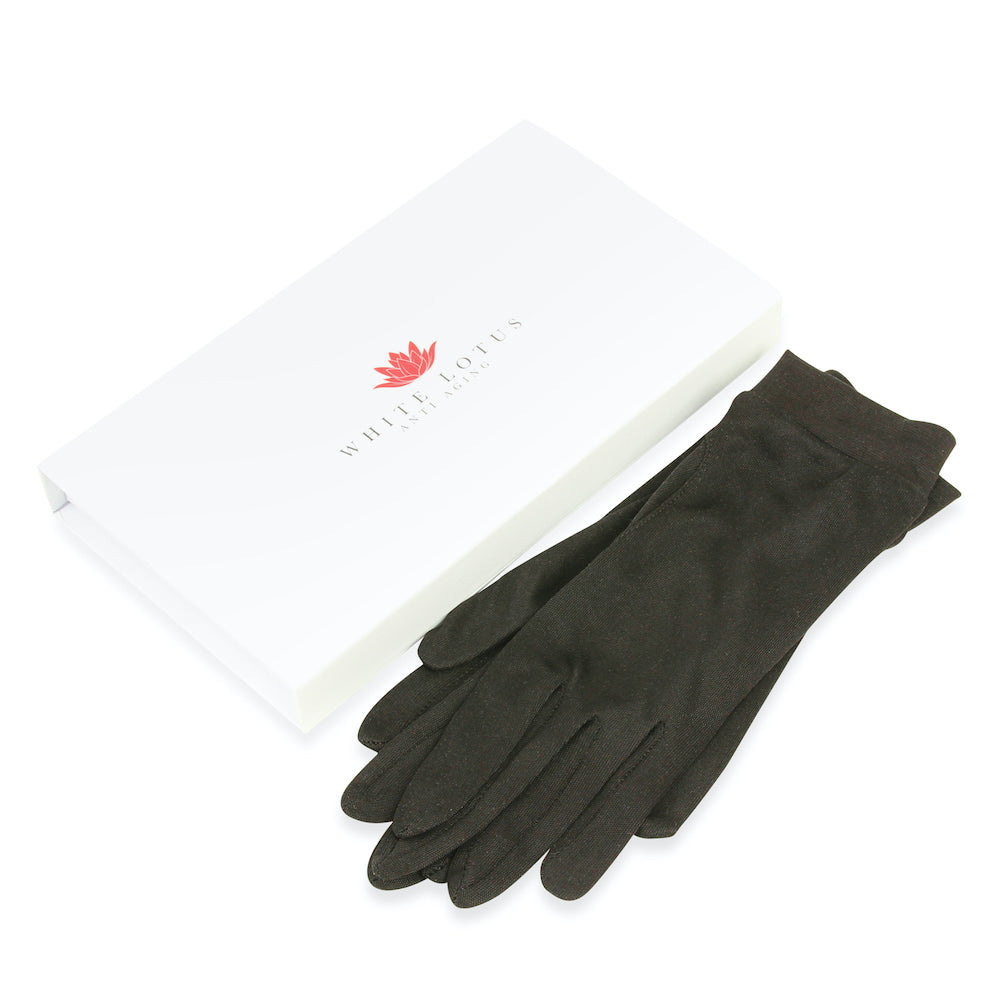 Reine Seidenhandschuhe